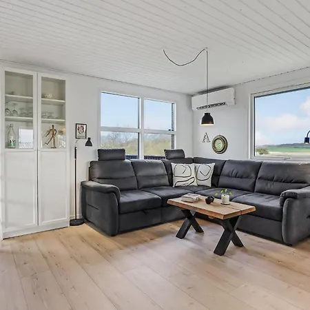 Strandoase Nyaraló *